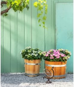 Küferei Kardos Robinienkübel, Rund 7 Küferei Kardos Robinienkübel, Rund -Pflanzenwelt Verkauf 1709096 1709401 1709443 1709732 1709807 1710037 WE MO 001 Robinienkuebelrund