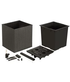 Dehner Kunststoff-Pflanztopf Dallas, Quadratisch, Ca. B35/H34/T35 Cm 10 Dehner Kunststoff-Pflanztopf Dallas, Quadratisch, Ca. B35/H34/T35 Cm -Pflanzenwelt Verkauf 2460046 WE DE 002 DehnerKunststoffPflanztopfanthrazit36cmBlumentopf